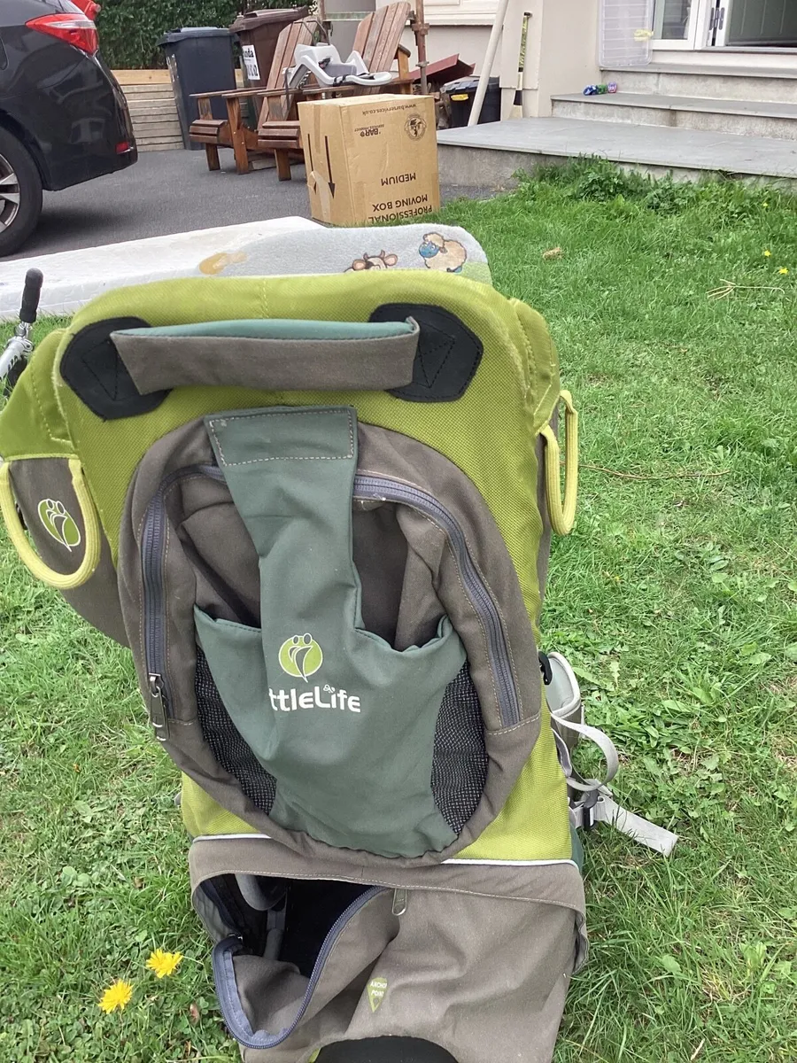 Hiking child carrier - Image 2