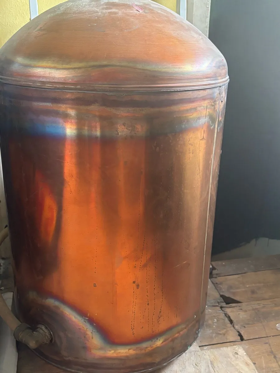 copper hot-water cylinder - Image 1
