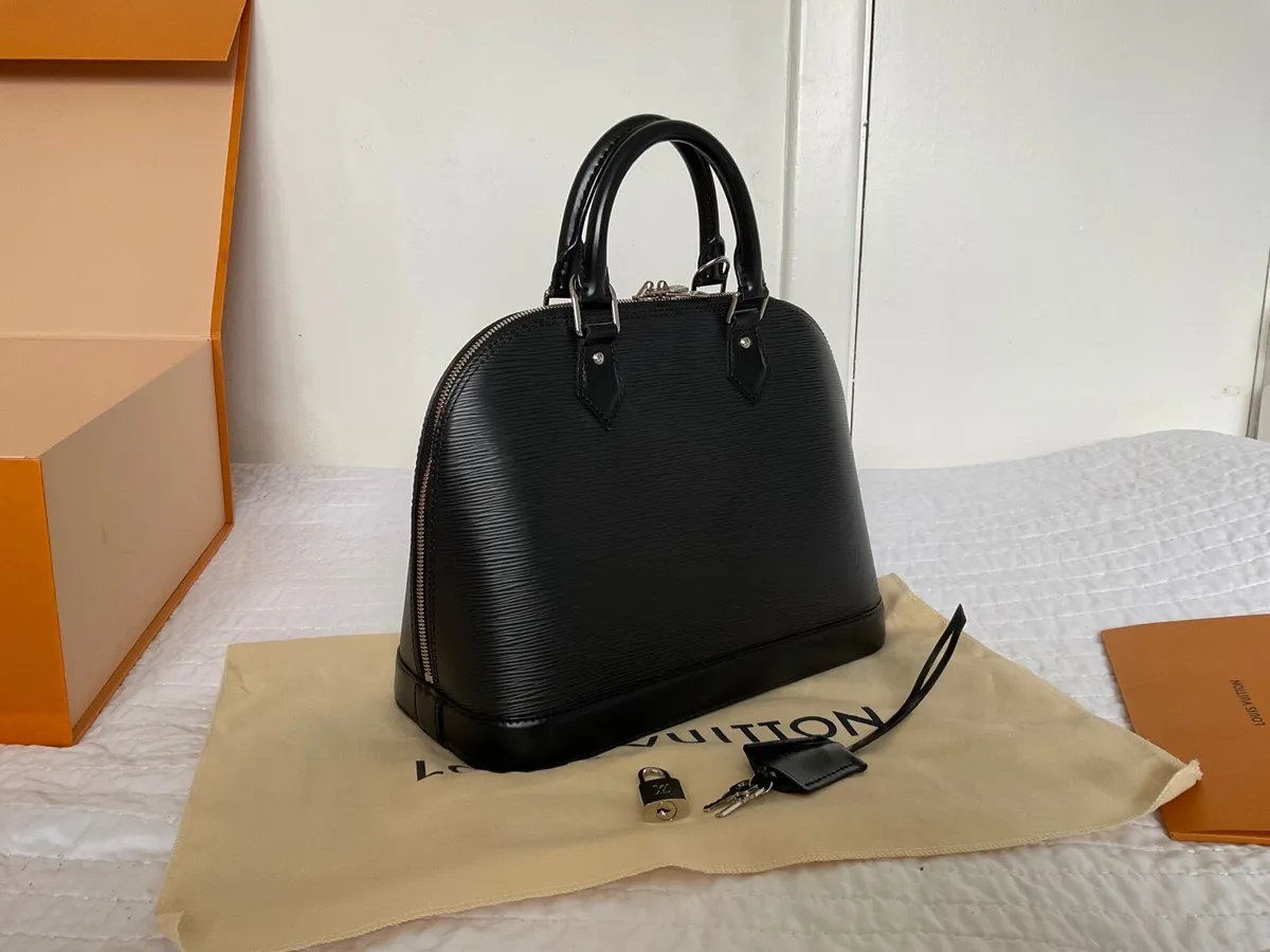 Louis Vuitton Alma PM Black Epi leather handbag - Image 1