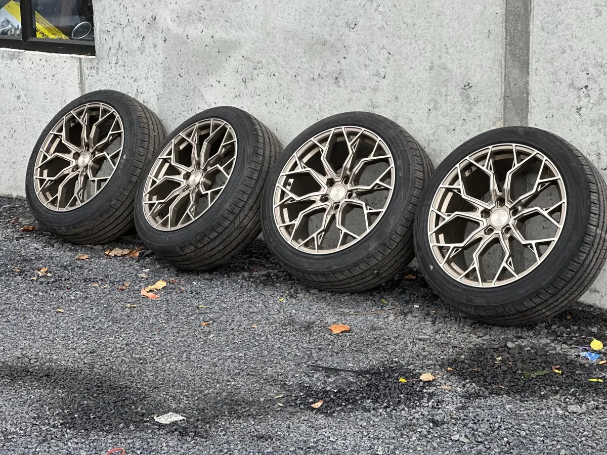 20’ inch alloy wheels Volkswagen transporter - Image 1