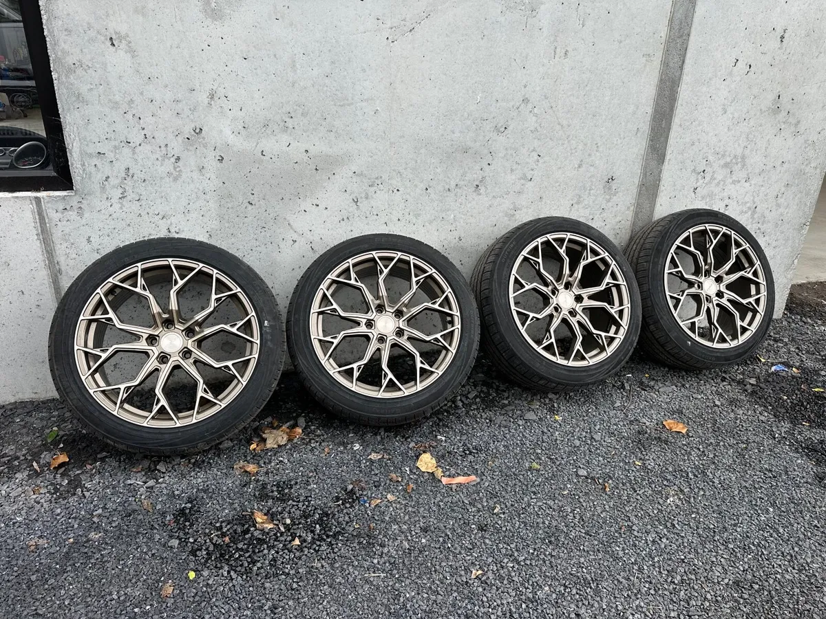 20’ inch alloy wheels Volkswagen transporter - Image 2