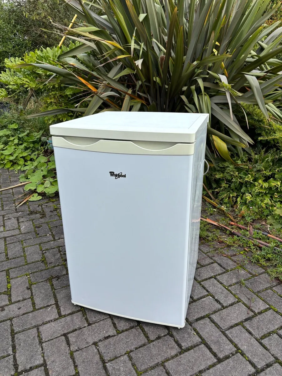 Whirlpool under counter Fridge - Image 1