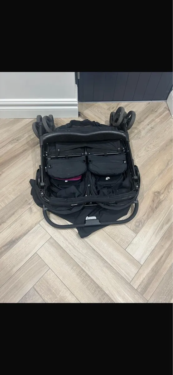 Double Pram - Image 2