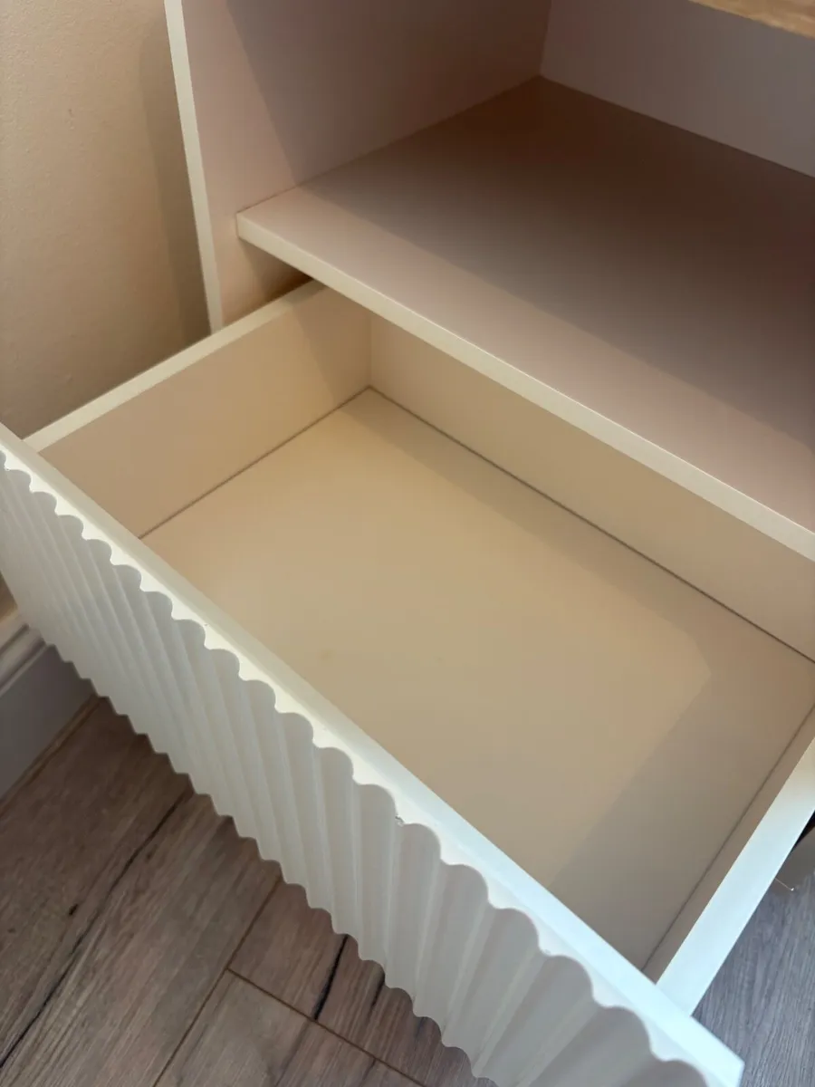 bed side locker - Image 3