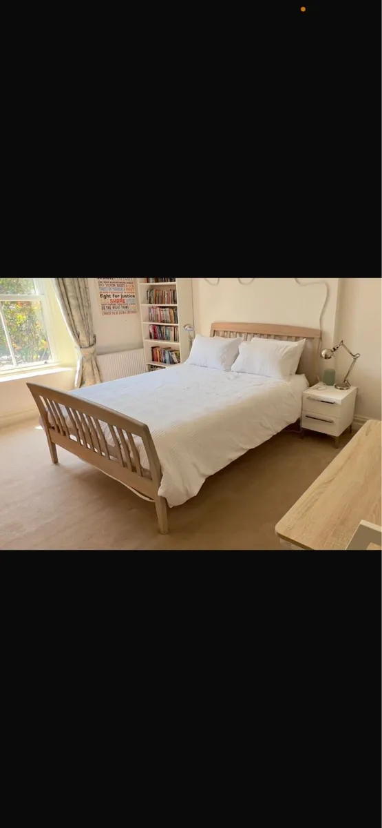 Queen Sleigh Bed - Image 1