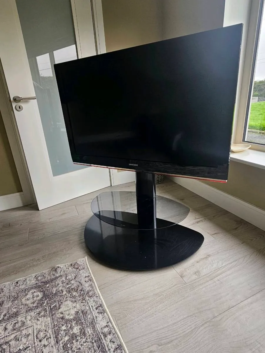 TV Stand - Image 1