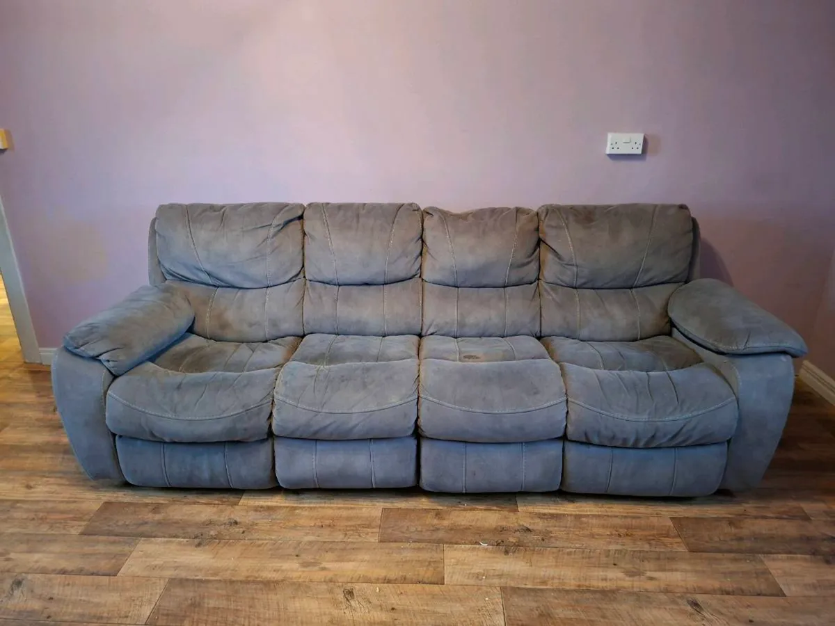 Corner couch - Image 2
