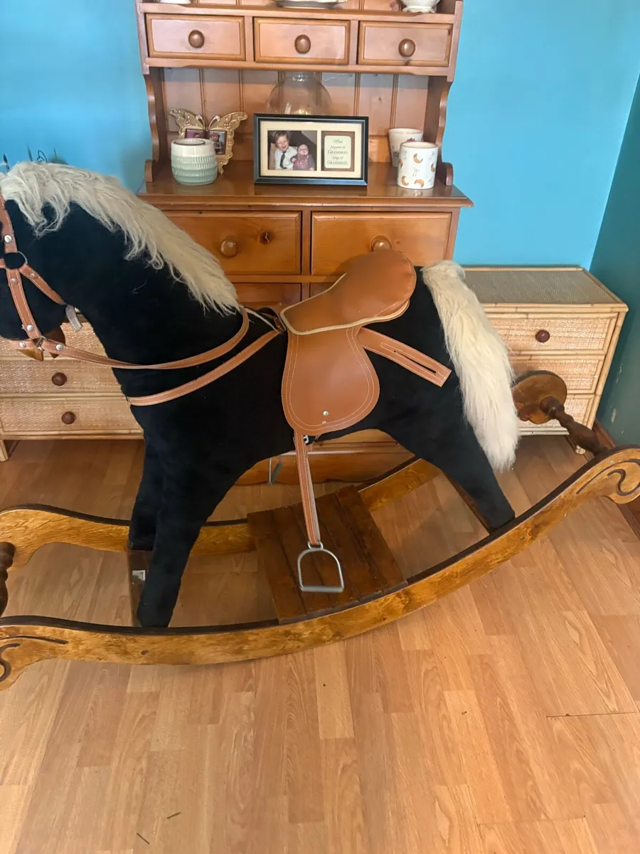 Children’s rocking horse - Image 2