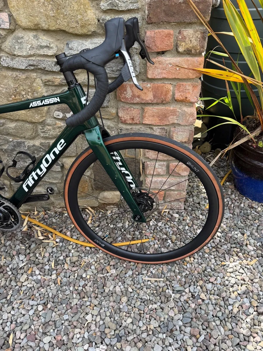 Gravel bike - Image 4