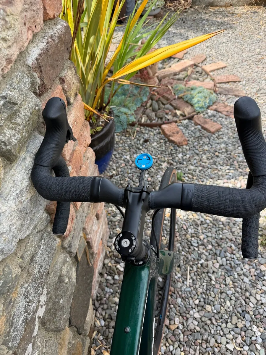 Gravel bike - Image 3