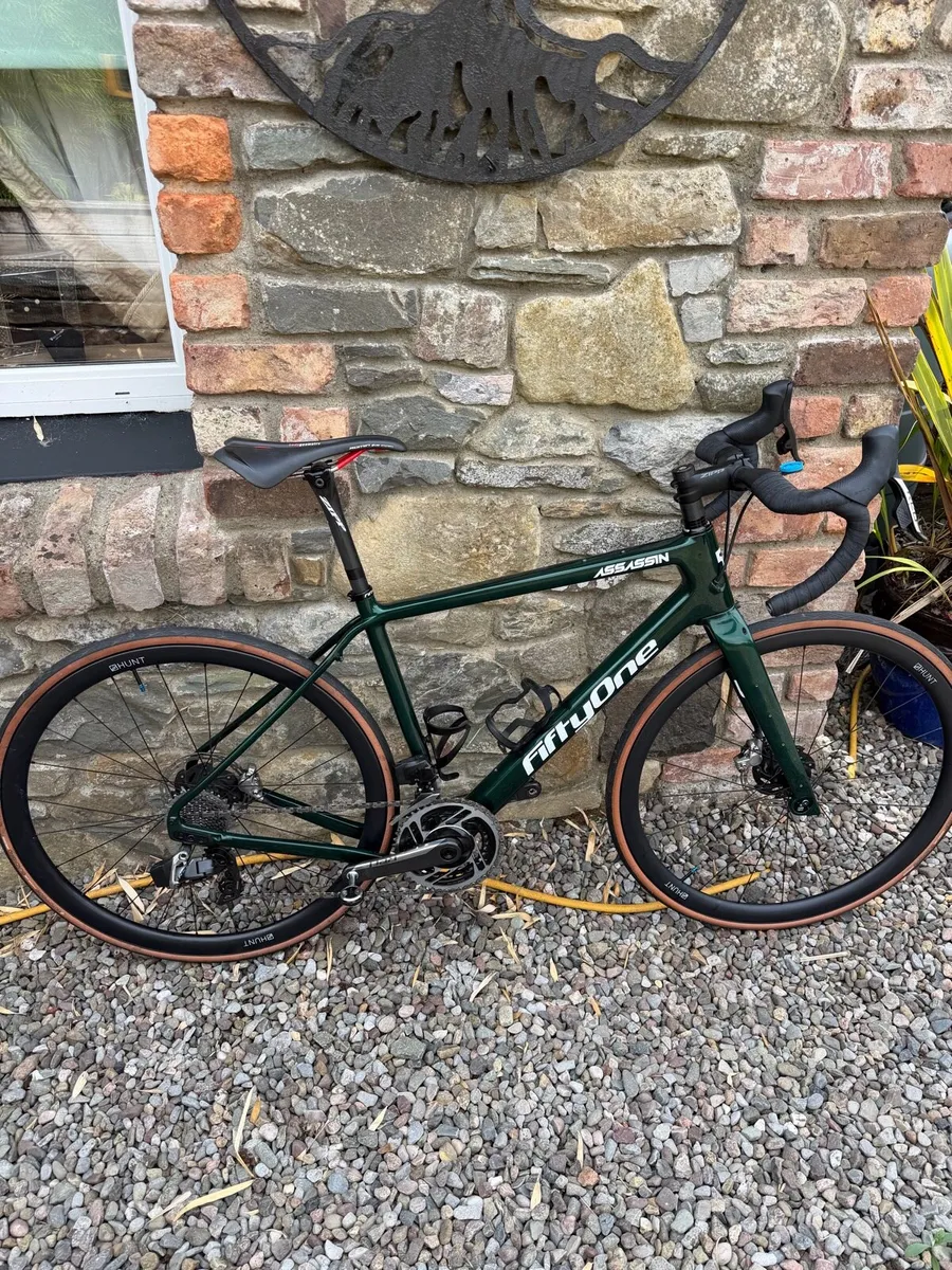 Gravel bike - Image 1