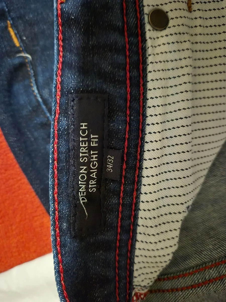 Jeans - Image 2