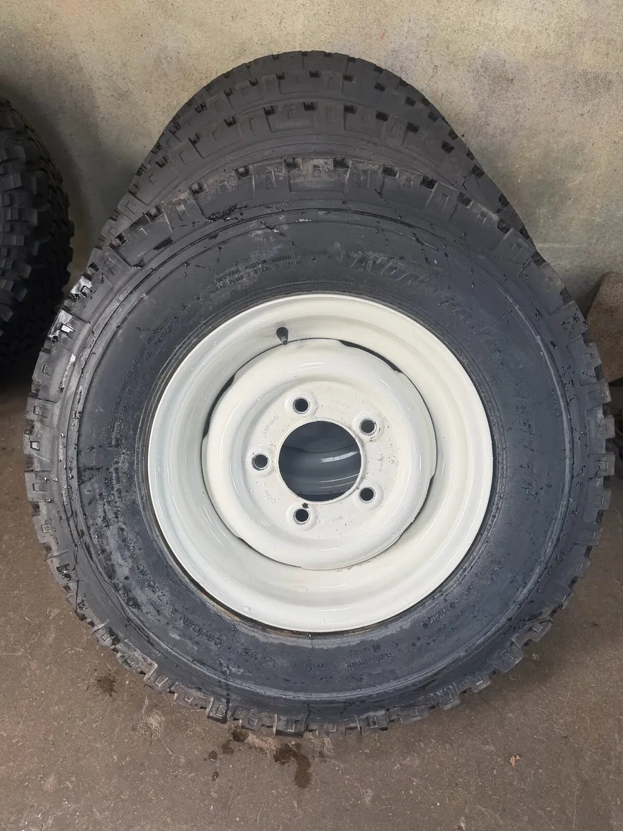 Landrover defender wheels - Image 1