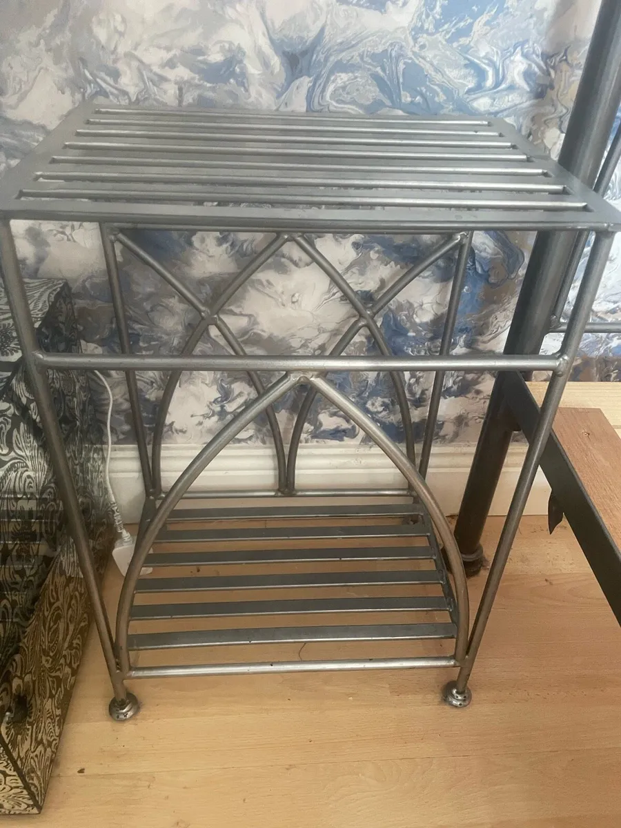 Two silver metal bedside tables - Image 3