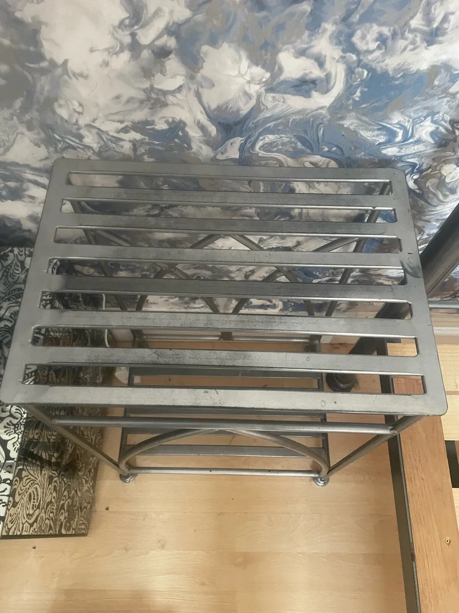 Two silver metal bedside tables - Image 4