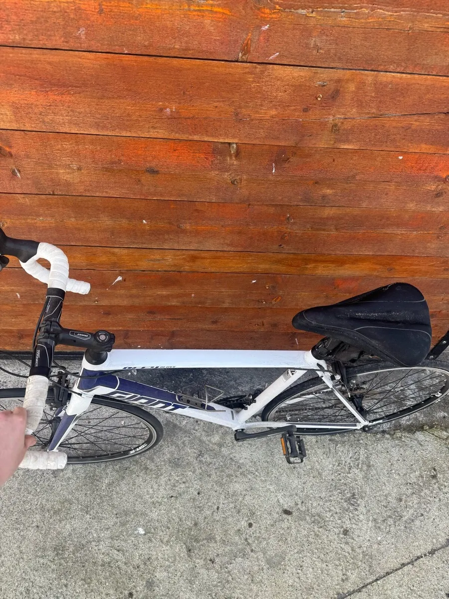 Giant defy 4 bike - Image 2