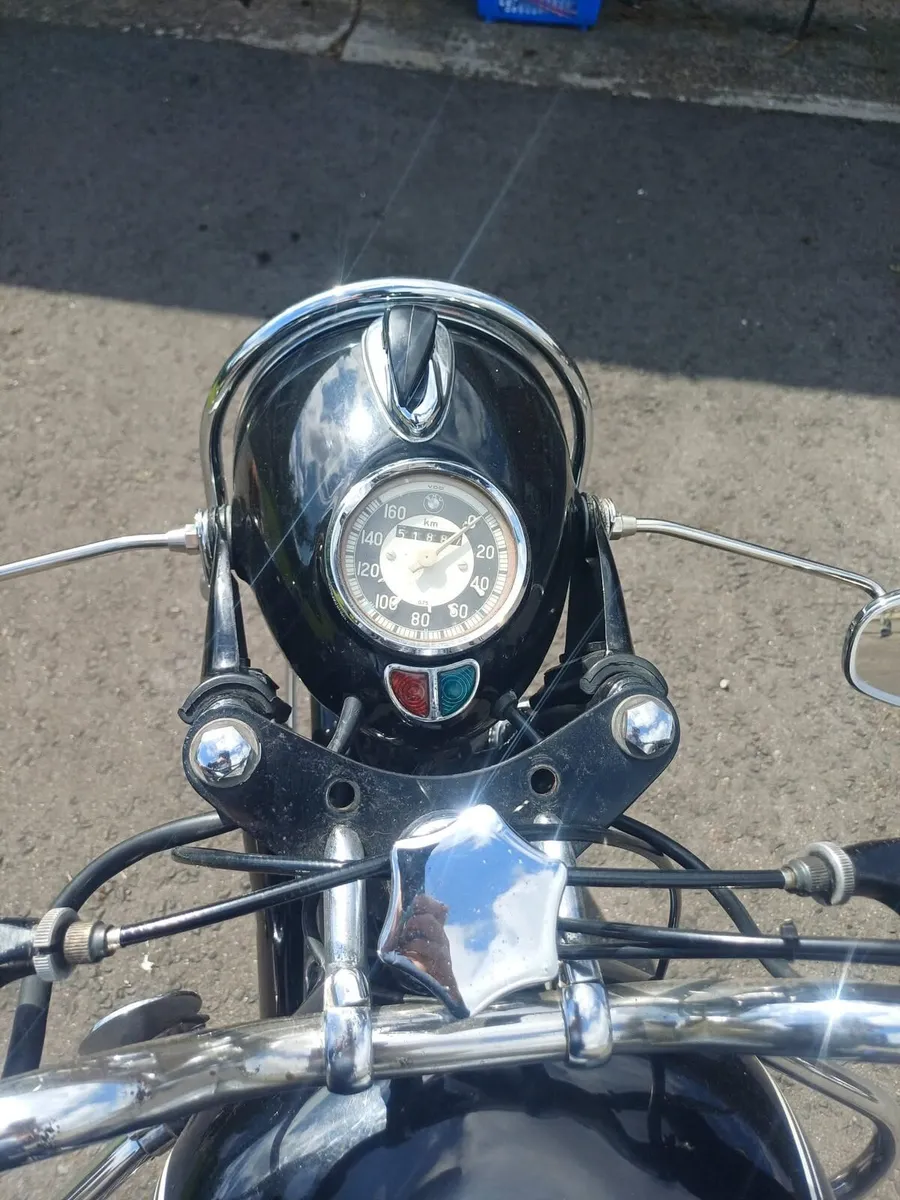 Motorbike - Image 4