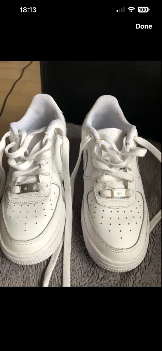 Boys / Girls air force trainers size 2 €20 - Image 1