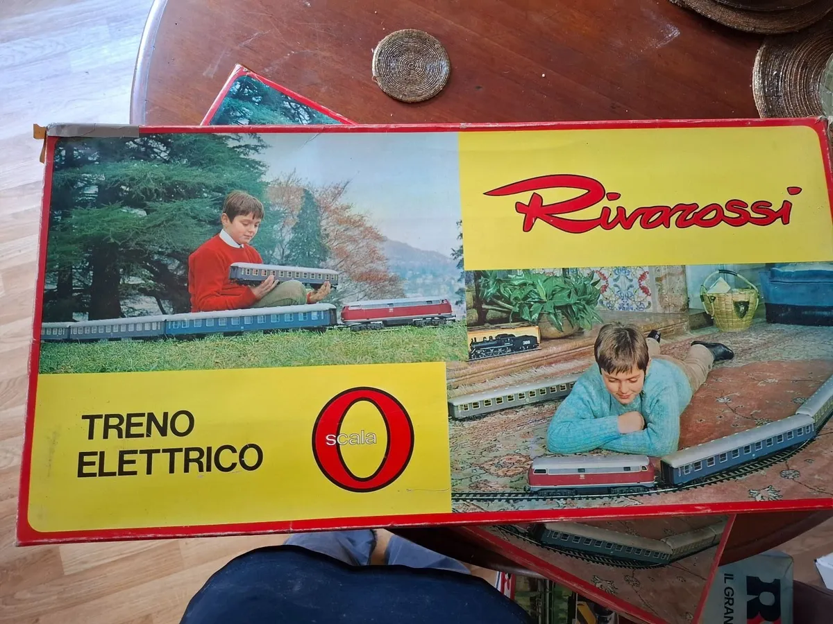 Rivarossi 7001 Italian Passenger Train – O Gauge – - Image 3