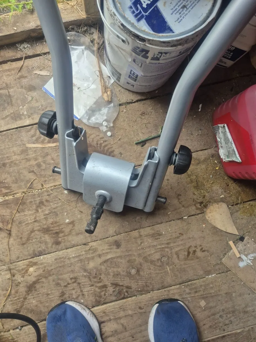Bike rack - Image 2