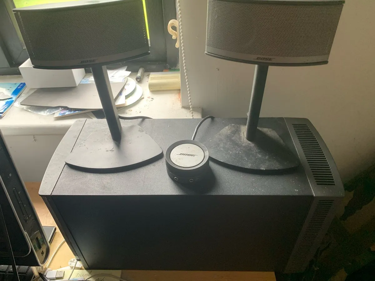 Bose computer speaker system