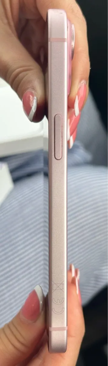 Iphone 15 Unlocked Excellent Condition 128GB - Image 4
