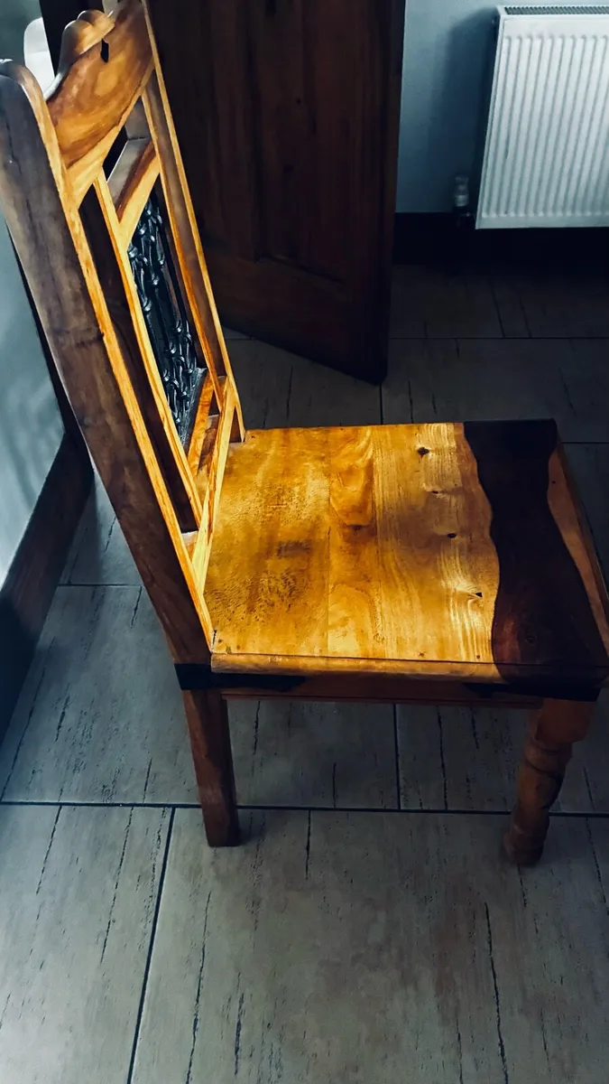 Wooden chairs - Image 3