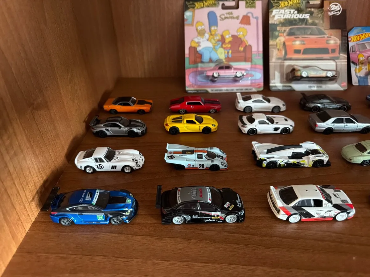 Toys - Image 3