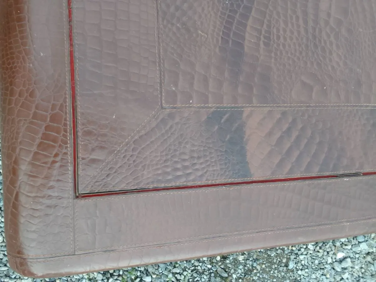 french faux leather crocodile design table 70s - Image 4