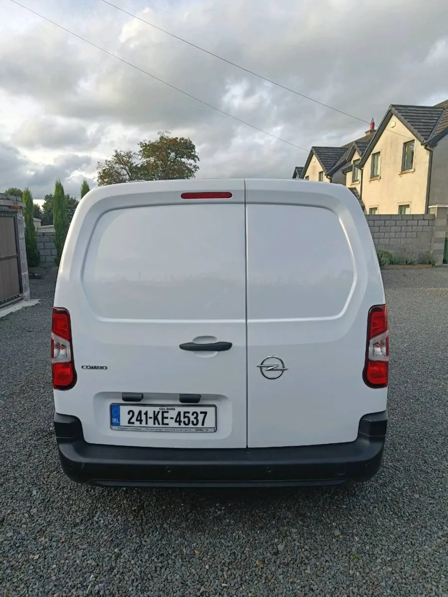 2024 Opel Combo 1.5 Diesel - Image 3