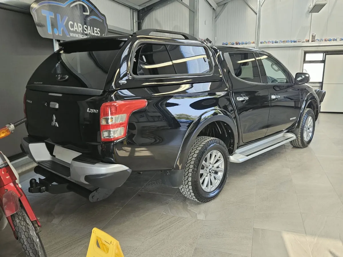19 MITSUBISHI L200 WARRIOR EDITION AUTO - Image 3
