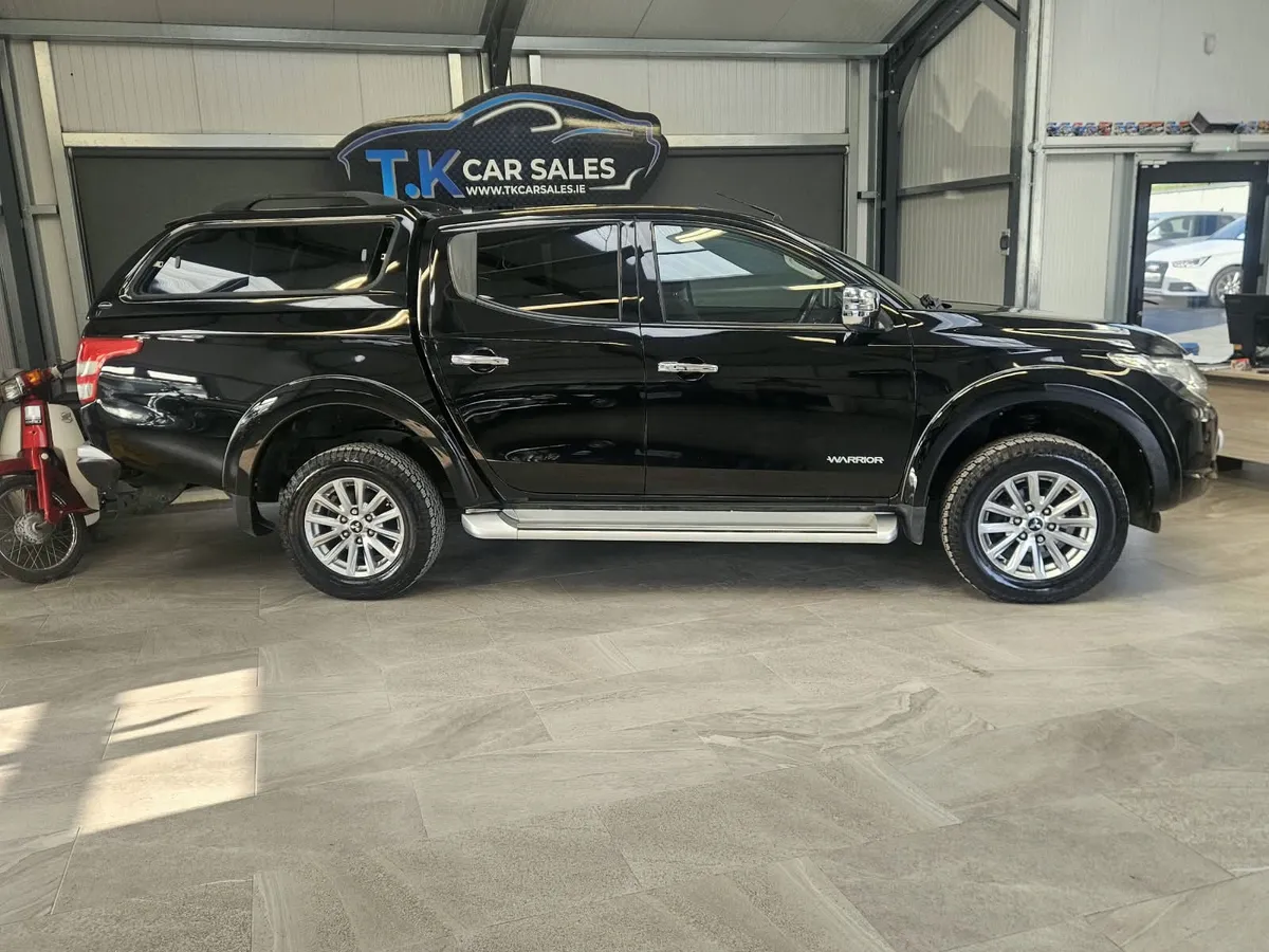 19 MITSUBISHI L200 WARRIOR EDITION AUTO - Image 2