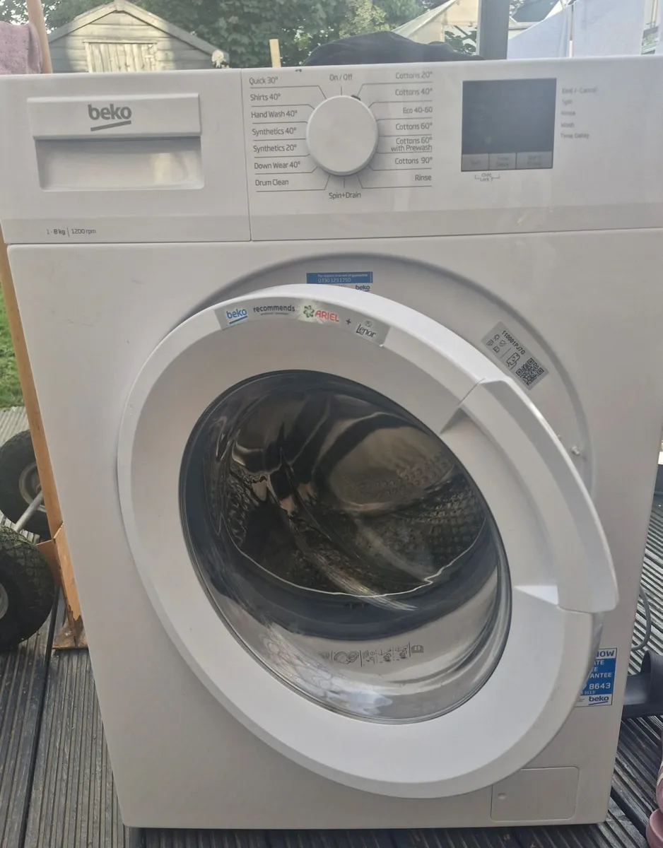 Beko Freestanding 8kg 1200rpm Washing Machine | WT - Image 2