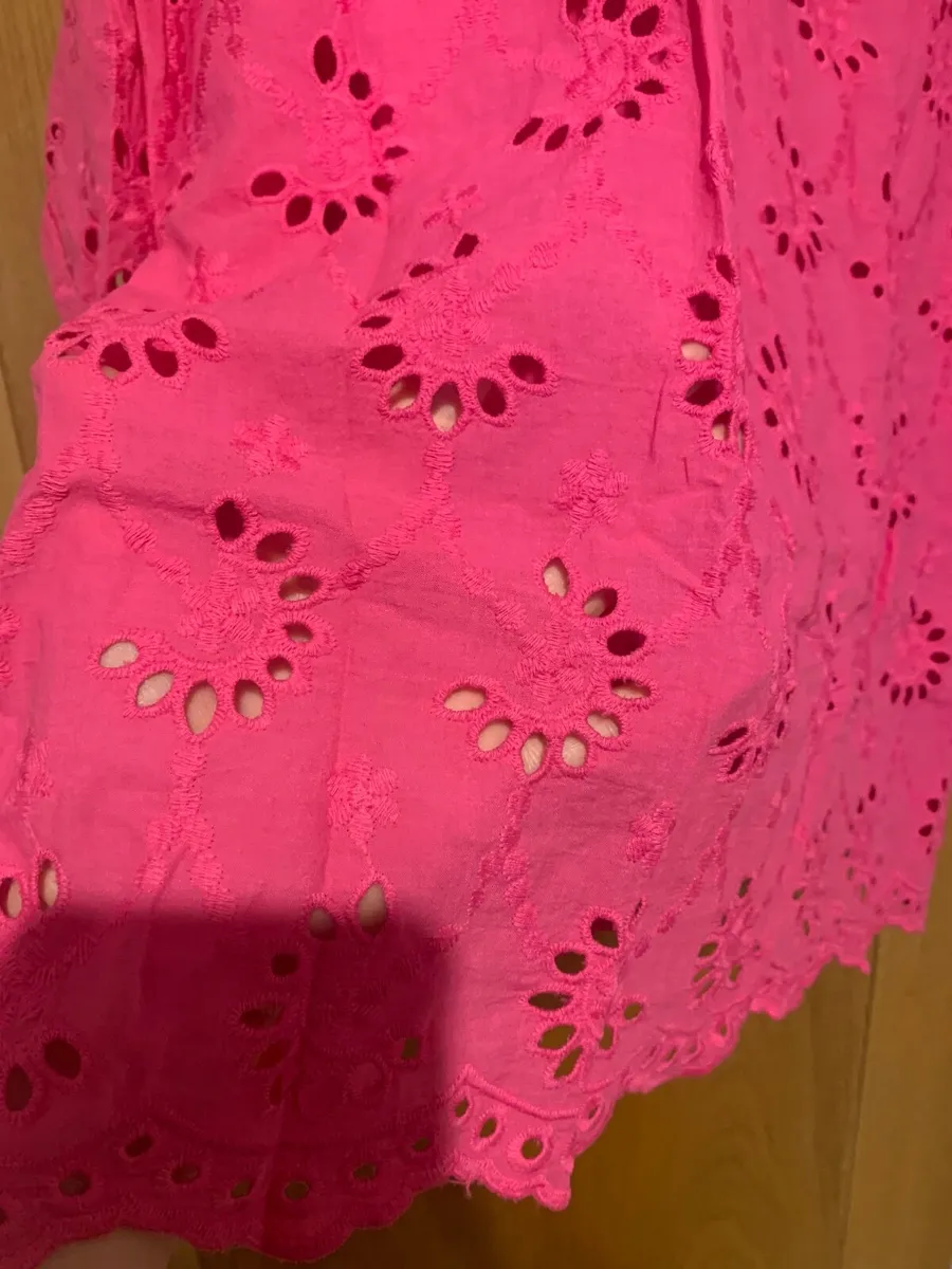 Shirt brand new with tag - Image 3