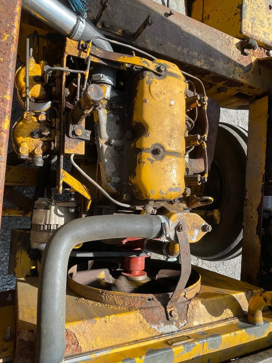 masseyferguson/sambron rough terrain forklift - Image 2