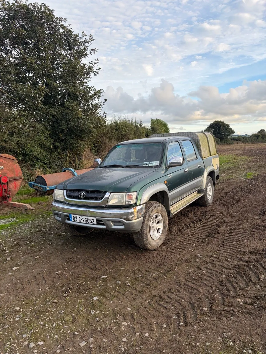Toyota hilux - Image 3
