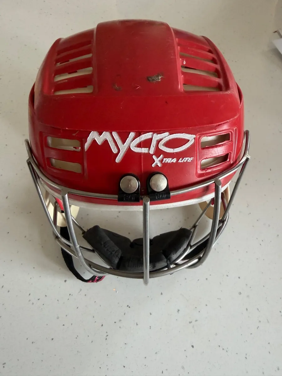 Mycro Xtra Lite Hurling Helmet - Image 2