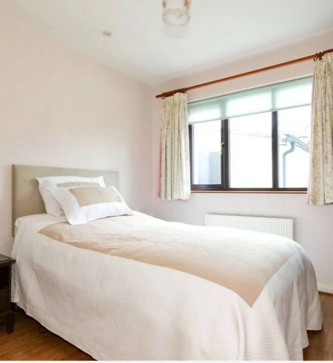 Adjustable bed single bed and mattress - Image 1
