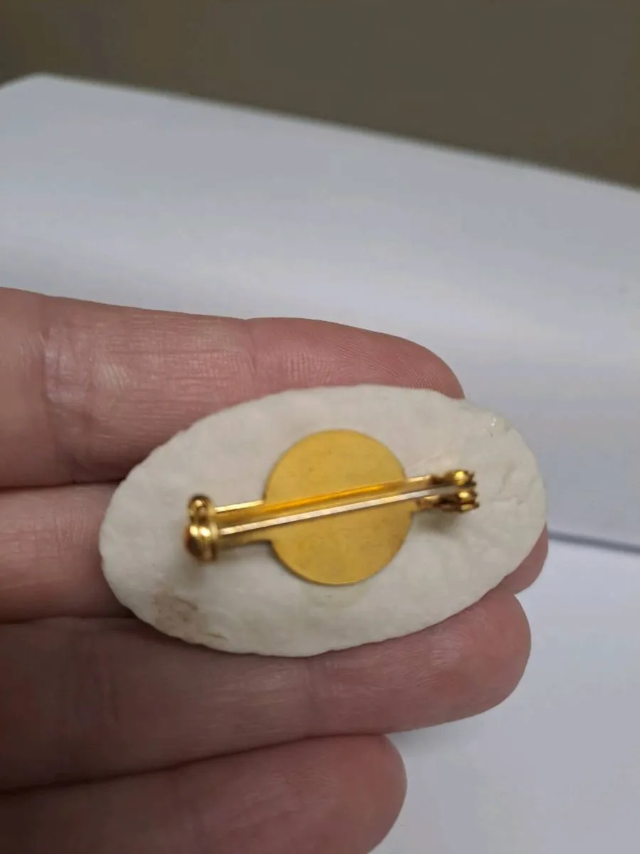 Vintage Porcelain Floral Brooch - Image 3
