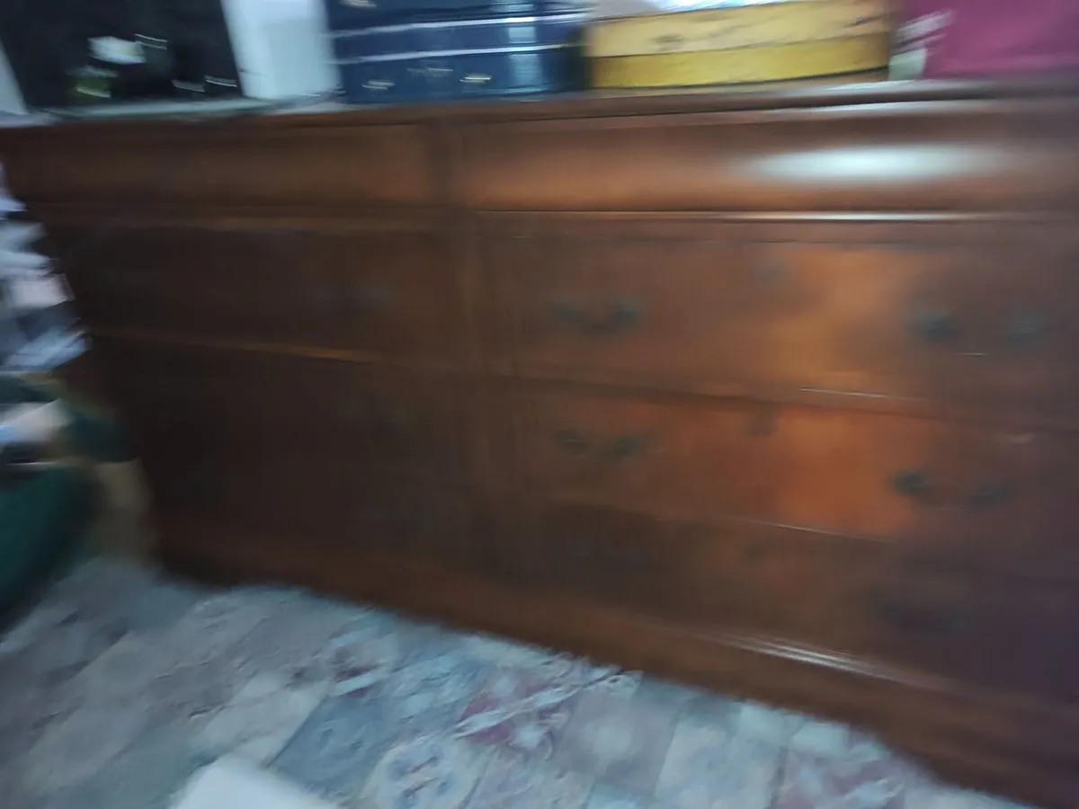 Dresser Large 6-Drawer Dresser / Chest of Drawers - Image 4