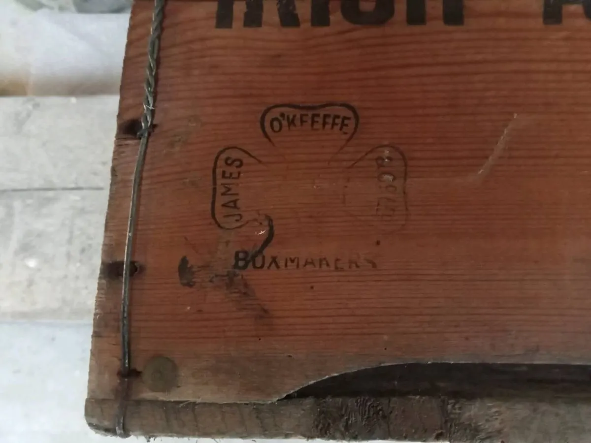 Old Irish ale breweries crate - Image 3