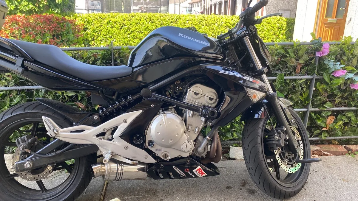 Kawasaki ER6N 2009 - Image 2