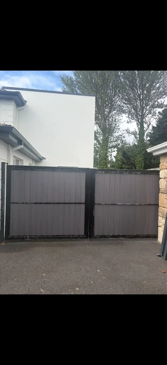 Gates - Image 2