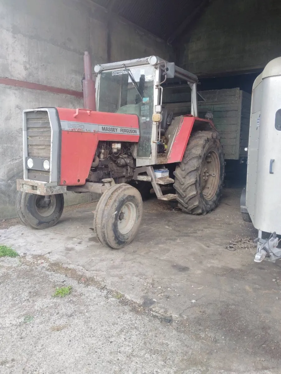 Massey Ferguson 2620 - Image 1