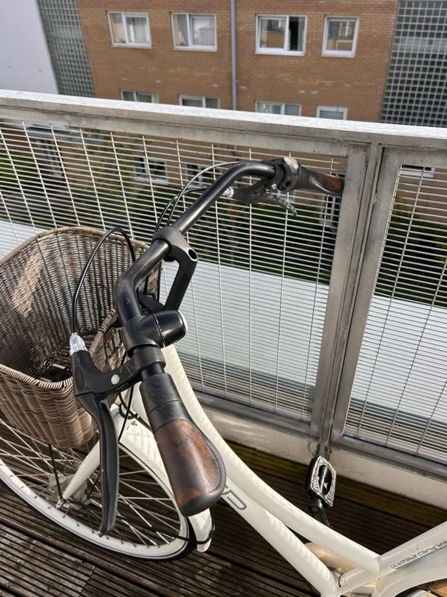 BSP city cycle bike - Image 4