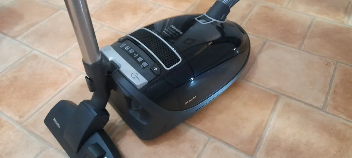 Miele vacuum/Hoover cleaner - Image 4