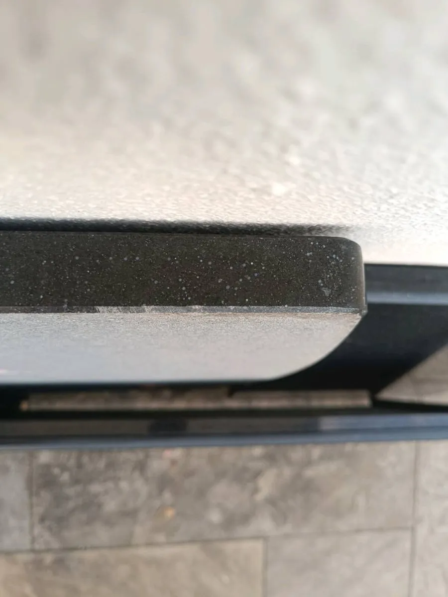 Granite Counter Tops - Image 3