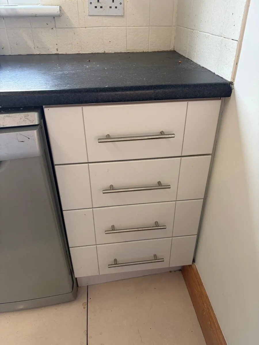 Kitchen - Image 1