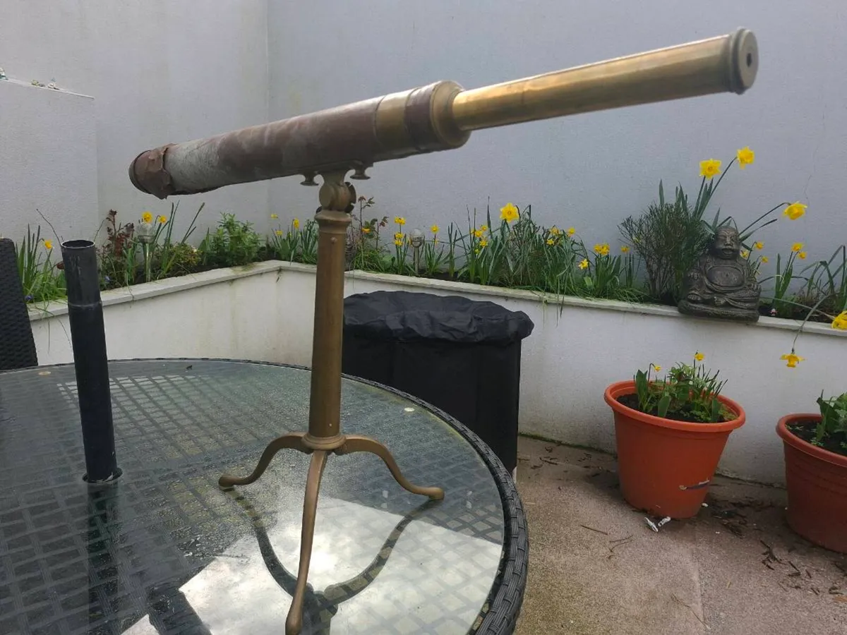 Beautiful Antique Brass Telescope with stand - Image 3