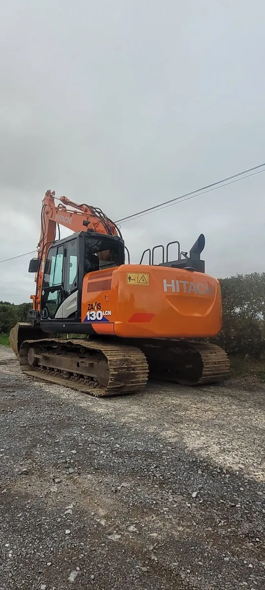 Hitachi 130 - Image 1